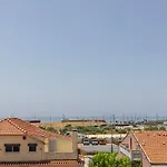Seaside Flat In By Lovelystay Apartamento Costa da Caparica