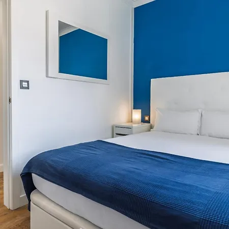 Apartman Seaside Flat In By Lovelystay Costa de Caparica