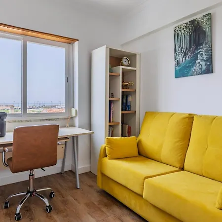 Apartamento Seaside Flat In By Lovelystay *